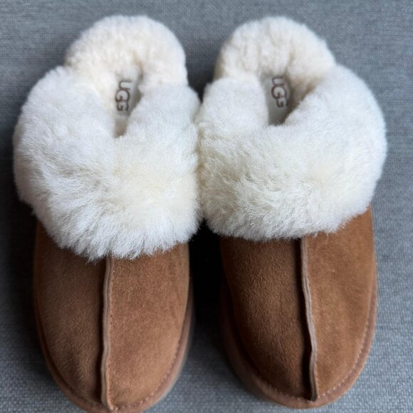 UGG Women's Disquette Slip On Shoes Chestnut Women’s 6 NWOB - Picture 2 of 13